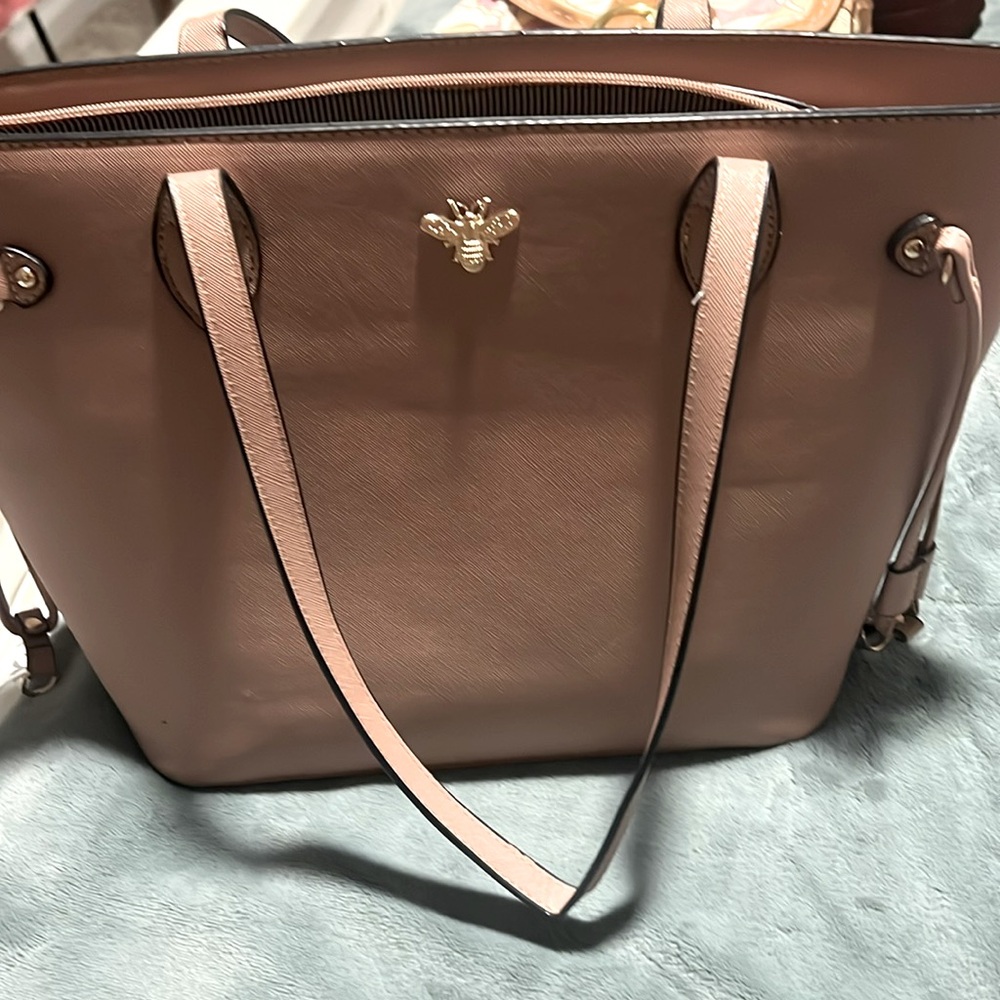 Ladies handbag.